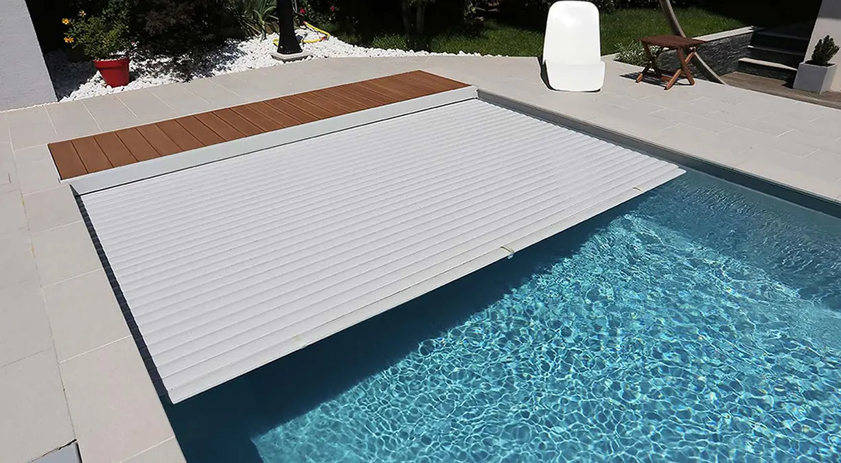 Poolabdeckung